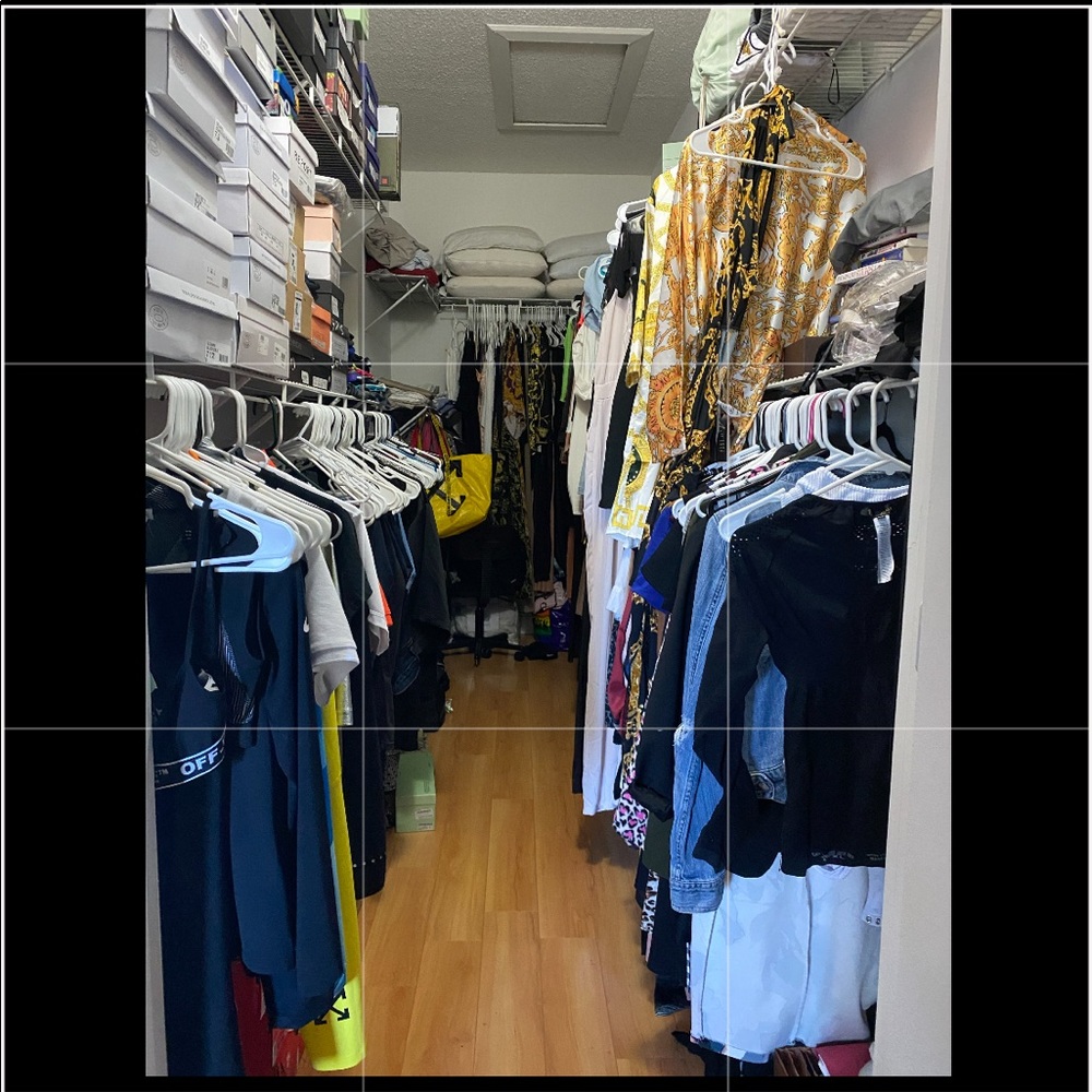 🤩‼️‼️CLOSET CLEAROUT‼️‼️🤩